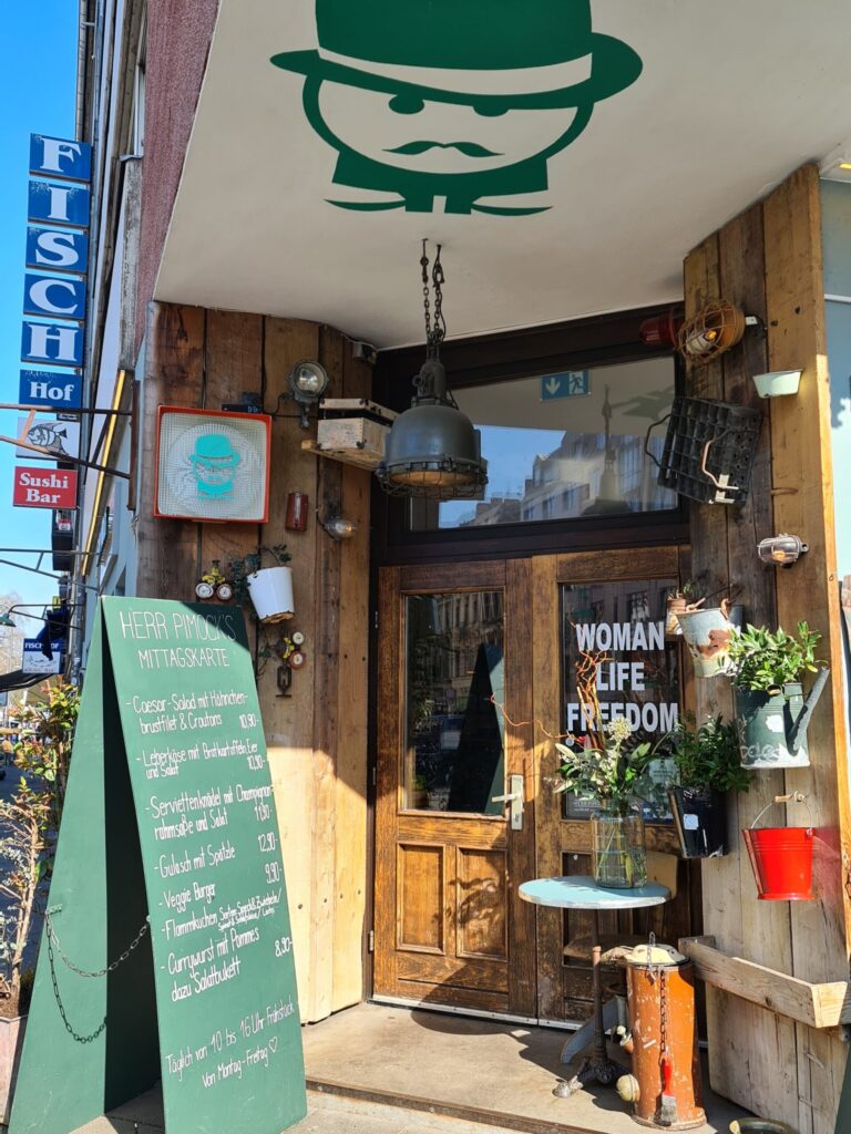 Foodspot Köln: Herr Pimock